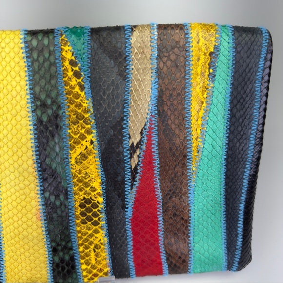 Handcrafted Snakeskin Clutch Bag - Picture 8 of 16